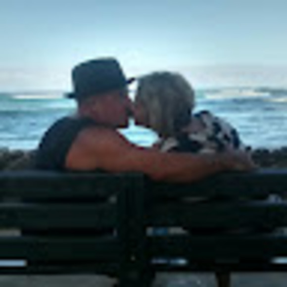 Meet your Posher, Gabriel - Picture 1 of 1